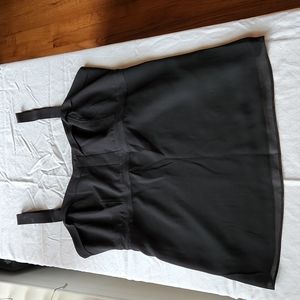 Gap Size Medium Black Tank